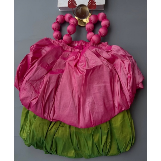 Chic Design Puffed Short Set