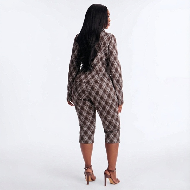 Plaid Printed Slim Fitted Midi Pant Set
