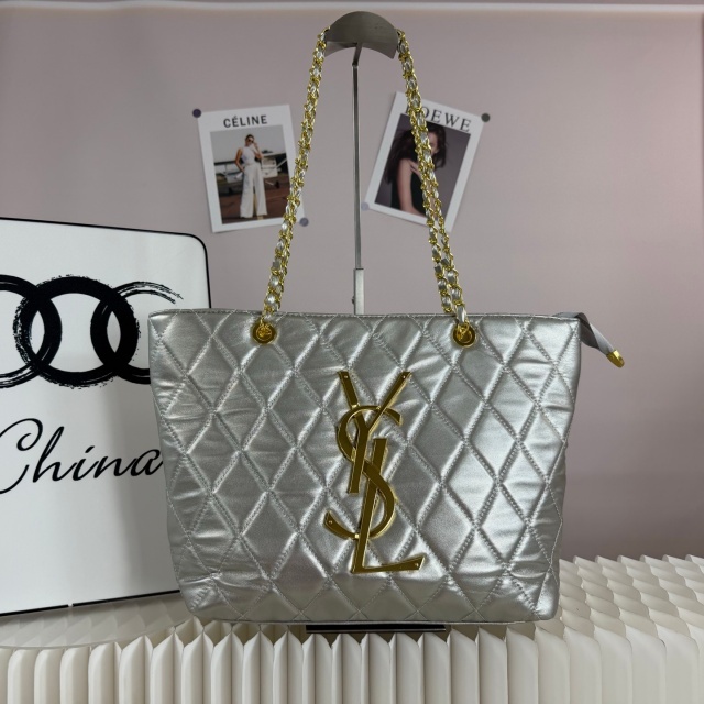 Metal Logo Women Handbags