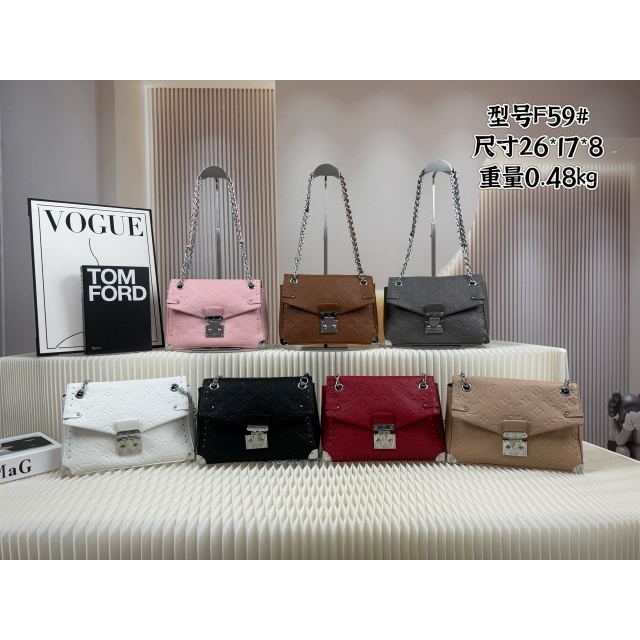 Chained Fashion Women Purses