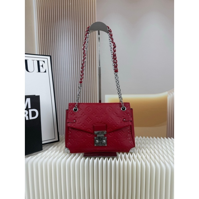 Chained Fashion Women Purses