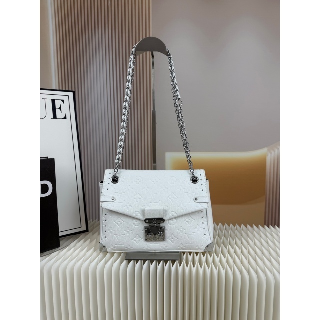Chained Fashion Women Purses