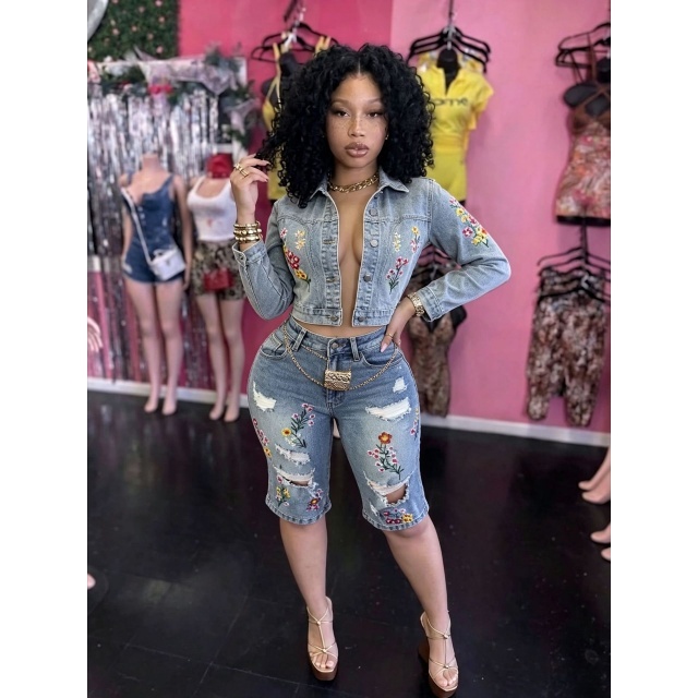 Floral Embroidery Denim Jacket Knee Pant Set