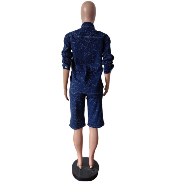 Printed Buttons Down Denim Knee Pant Set