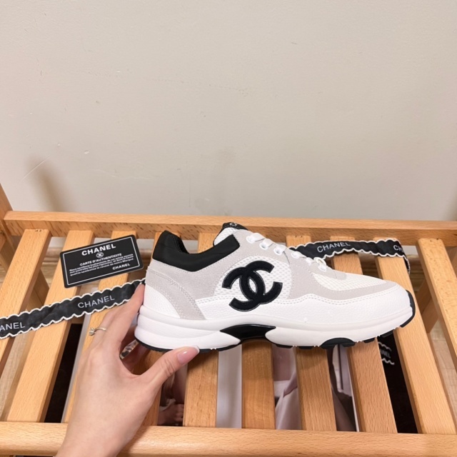 Fashion Women Casual Breathable Sneakers