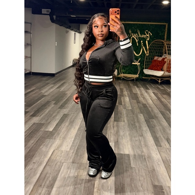 Velvet Hooded Sweatshirt Slim Flare Pant Set