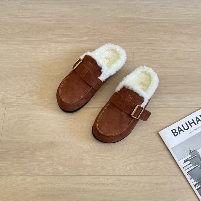 Winter Warm Closed Toe Backless Loafer Mules