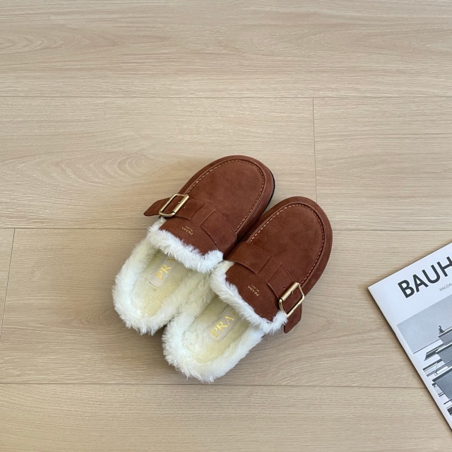 Winter Warm Closed Toe Backless Loafer Mules