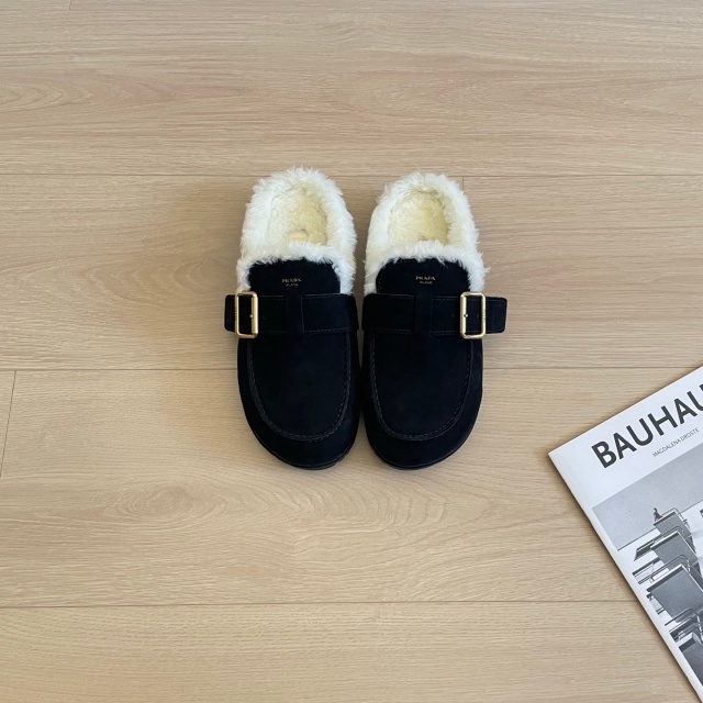 Winter Warm Closed Toe Backless Loafer Mules
