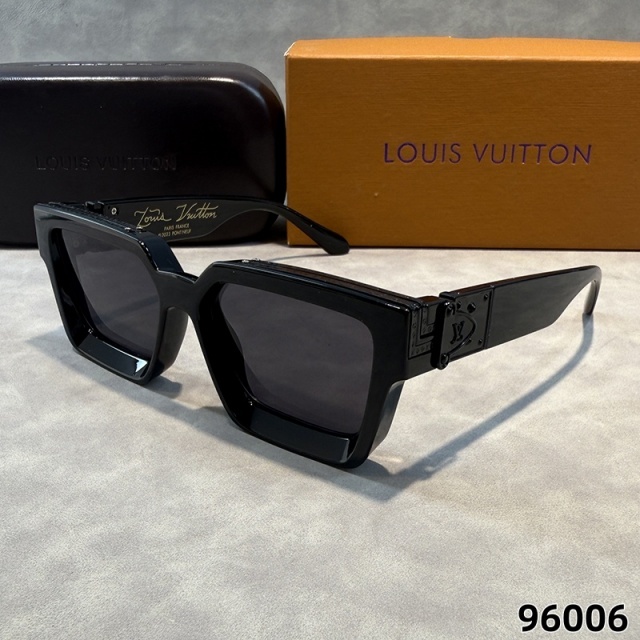 Y2K Square Frame Luxury Unisex Glasses