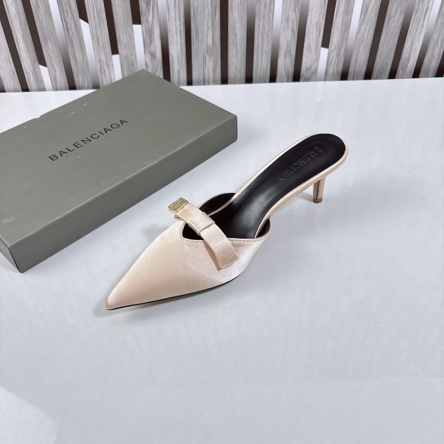 Fashion Pointed Toe Satin Kitten Heel Mules