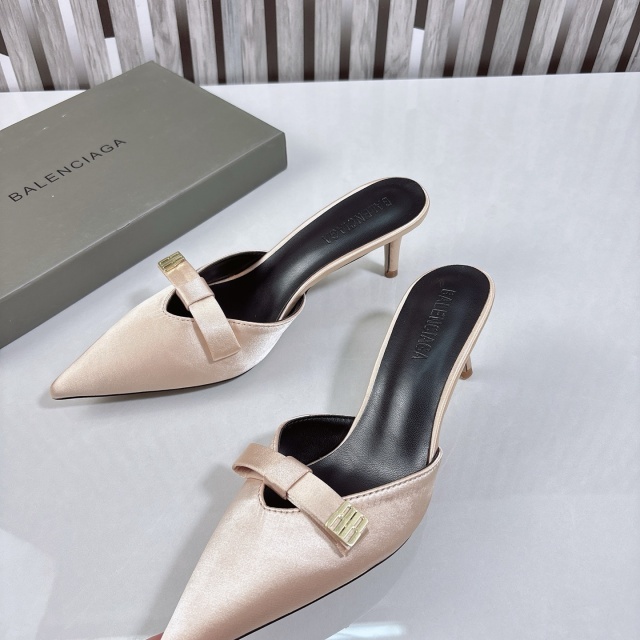 Fashion Pointed Toe Satin Kitten Heel Mules