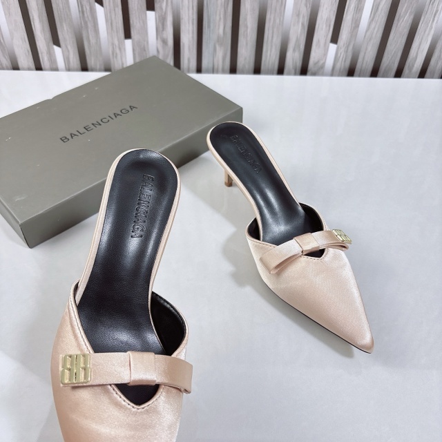 Fashion Pointed Toe Satin Kitten Heel Mules