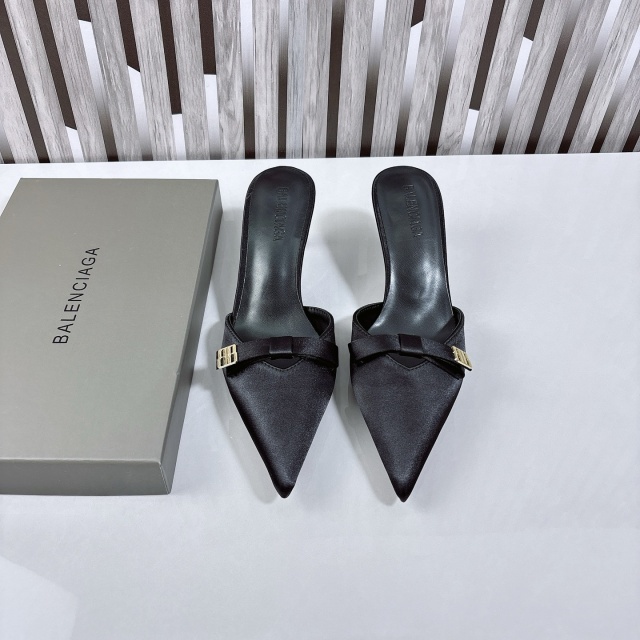 Fashion Pointed Toe Satin Kitten Heel Mules