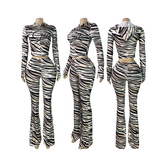 Tigerskin Printed Hooded Top Slim Fit Pant Set