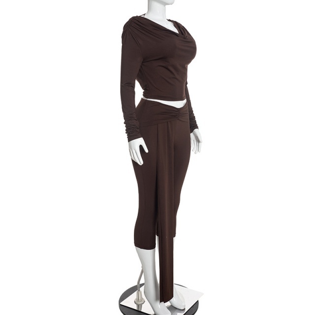 Draped Back Neckline Top Ribbon Detailing Capris Set