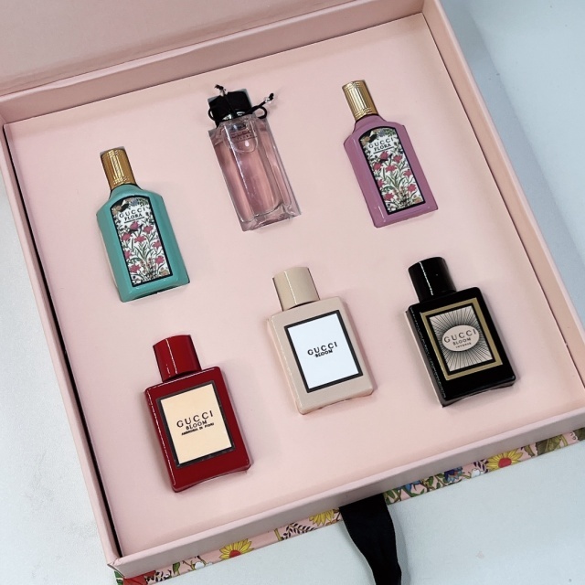 Flora 6PCS Mini Perfume Gift Set 5ml*6