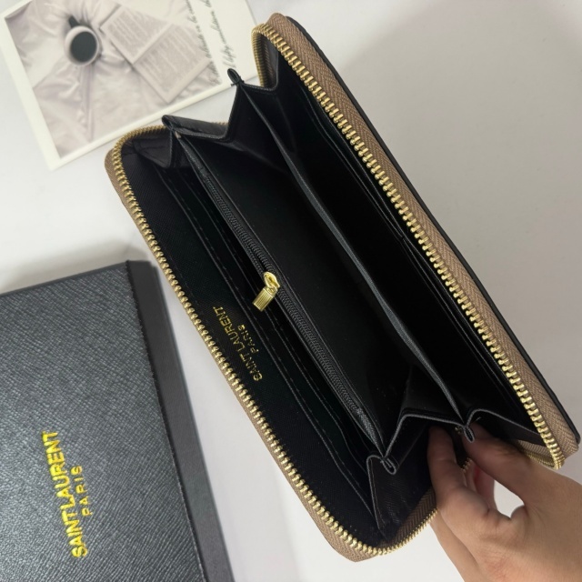 Metal Logo Leather Wallets