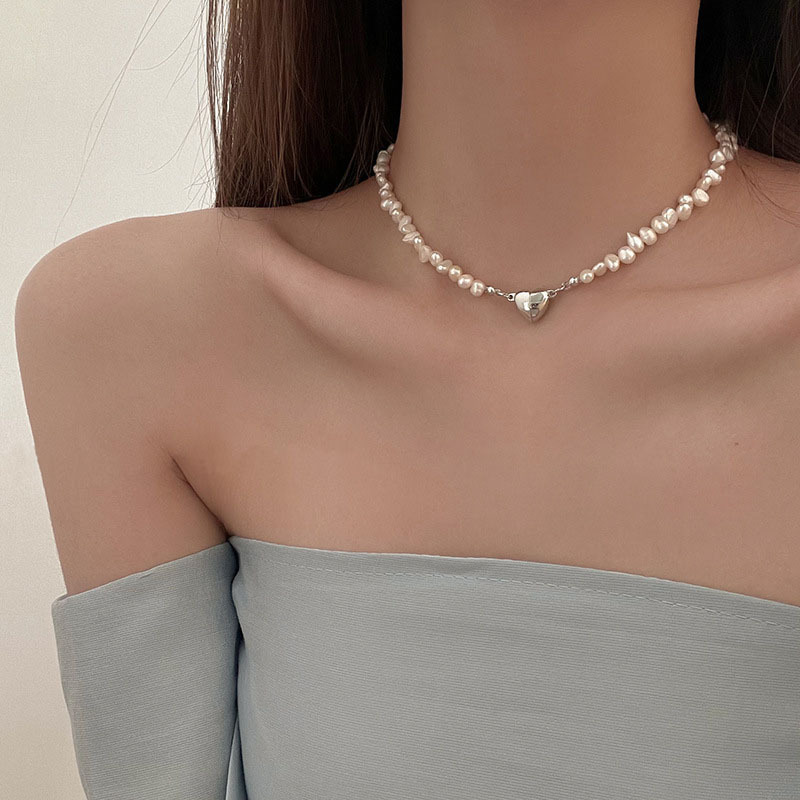 Shaped Freshwater Pearl Necklace Versatile Heart Magnet Buckle Design Clavicle Chain Accessories