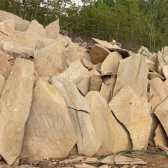 Pierre de drapeau en ardoise jaune en bois