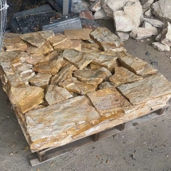 Natürlicher Crazy Stone aus gelbem Schiefer