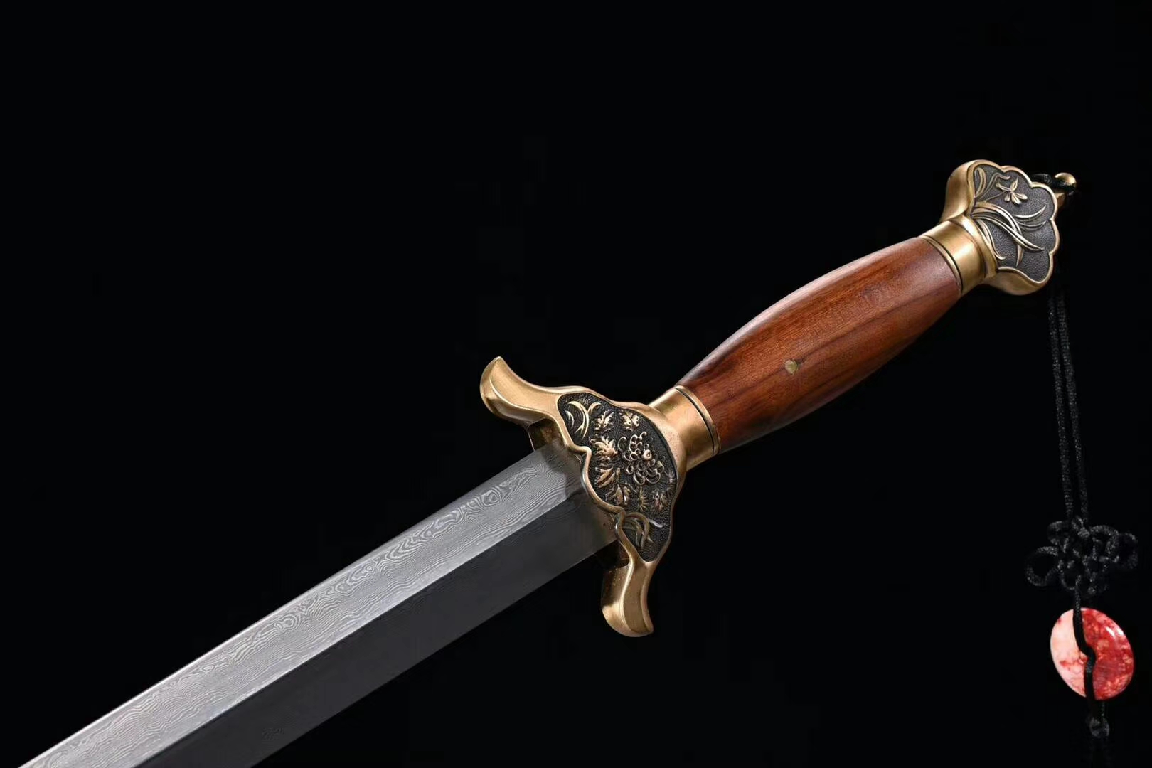 Hand forge folded steel Mongolian sword Brass fittings sharp blade. 