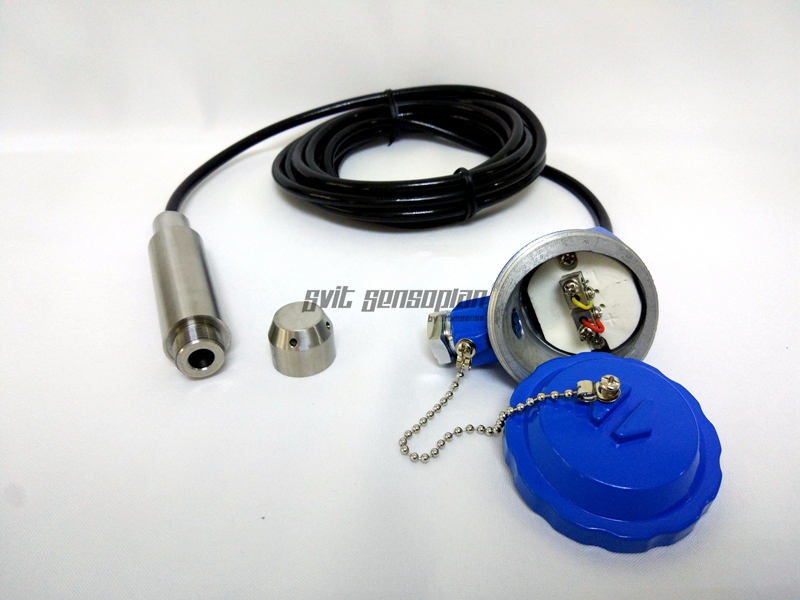 Range 3 Meter with Shell Submersible Liquid Level Transmitter Liquid Level Transducer DC 24V Power Supply 0 to 5V Output