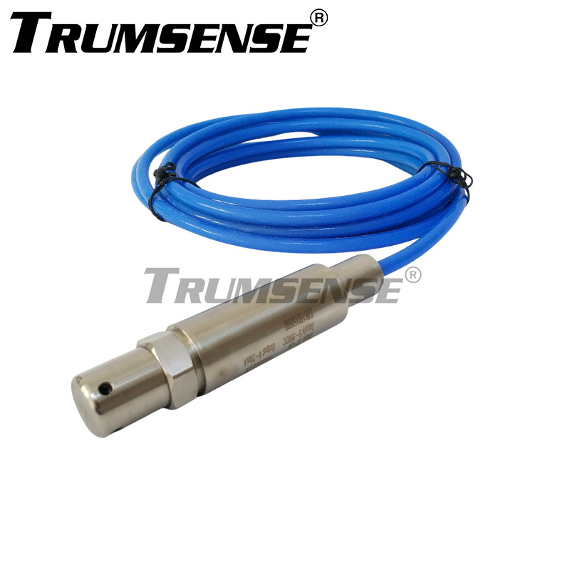 Specially For Unleaded Gasoline 3 Meters Range Petroleum Level Transducer 8 Meters PTFE Cable 0.5% FS 9 to 36 VDC Power 4 to 20 mA Output