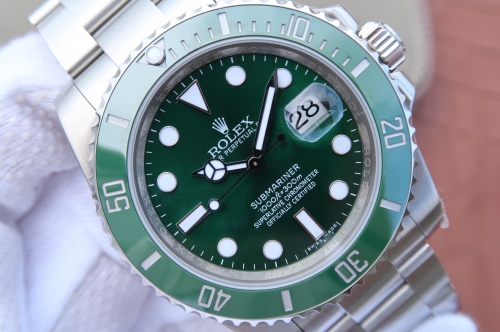 Rolex Submariner 116610 LV Green Ceramic Newest Noob V8S Best Edition on Stainless Steel Bracelet SA.3135