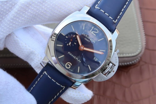 Panerai Luminor 1950 3 Days GMT Acciaio PAM688 Noob Factory VS V2 1:1 Best Edition, GMT, 42MM SWISS Panerai P9001 Automatic Movemen