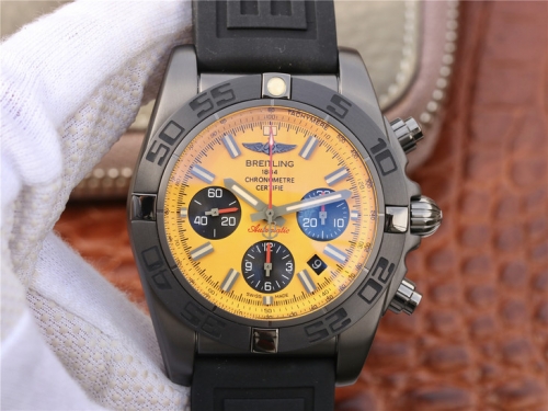 Breitling Chronomat MB0111C3-I531-262S Chronograph Blacksteel GF Factory  1:1 Best Edition Yellow Dial Black Sub Dial on Black Rubber Strap 7750