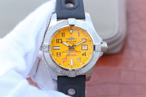 Breitling Avenger II Seawolf A1733110/BC30/152S/A20SS.1 GF Factory Black PVD Stainless Steel Yellow Dial Swiss 2824