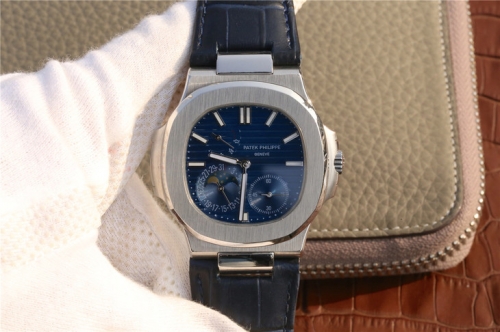 Patek Philippe Nautilus Moonphase 5712G-001 Noob Factory Stainless Steel Blue Dial Swiss 240 PS IRM C LU