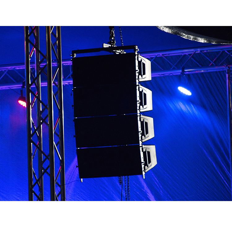 ¿Por qué el line array es tan popular entre los ingenieros de sonido?