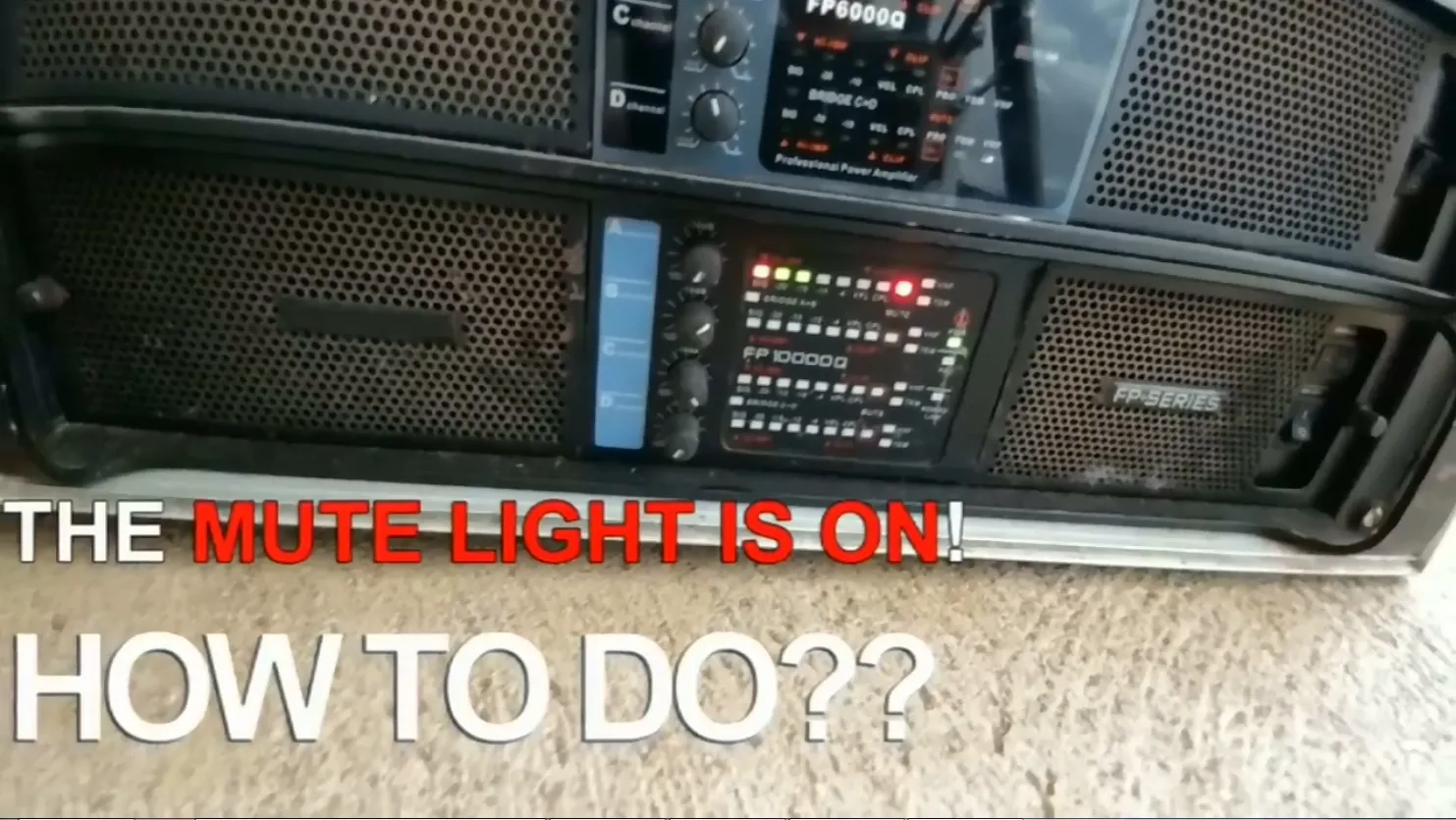 A luz MUTE do amplificador de potência está acesa, como fazer?