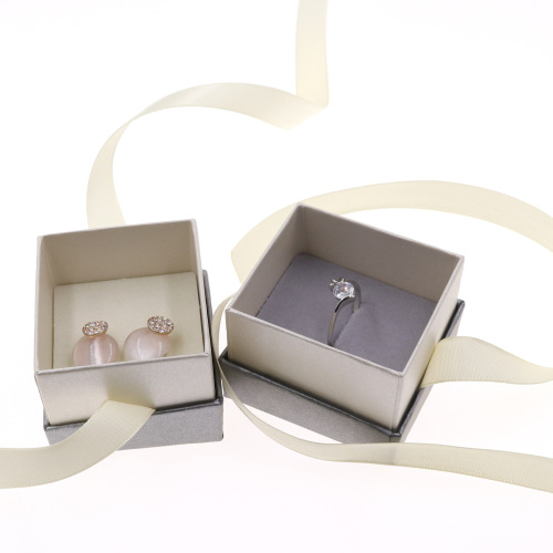 Women's Jewelry Box