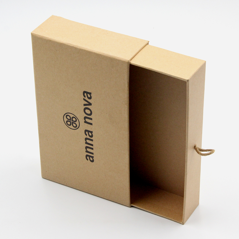 Custom Logo Kraft Paper Gift Box