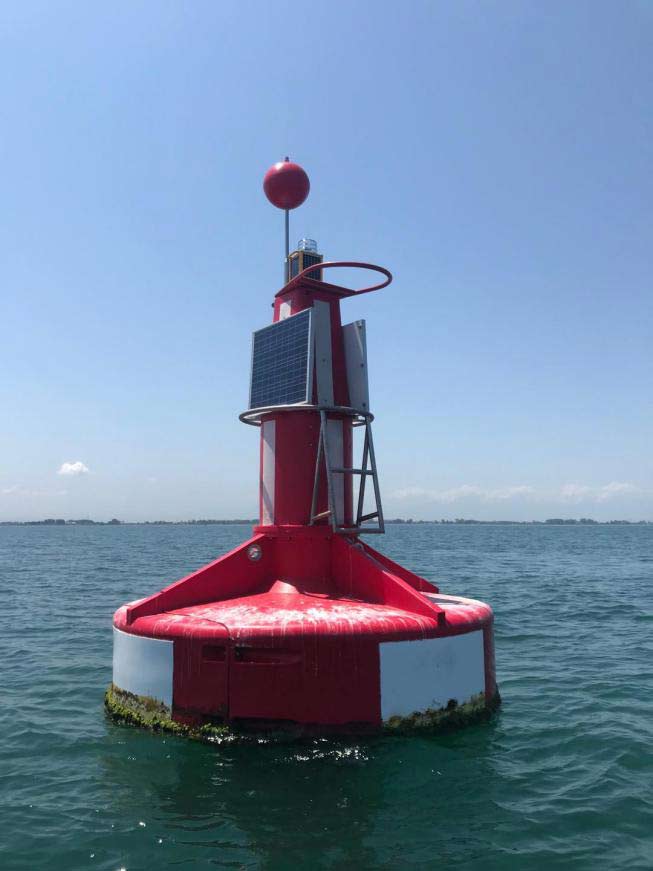 Iran Solar Powered Marine Navigation Light Project