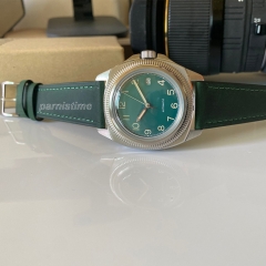 Green Dial