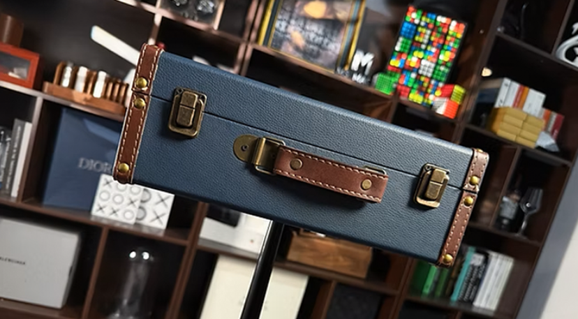 The Cane Table by Junjie Li, Bond Lee and MS Magic