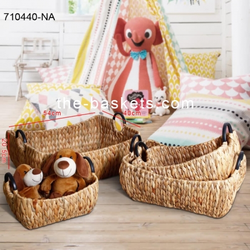 Water hyacinth storage basket