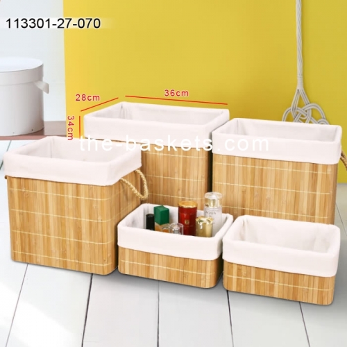 Bamboo storage basket with liner