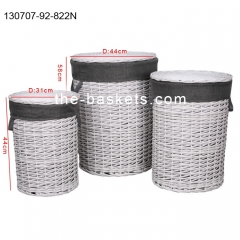 Willow hamper with liner