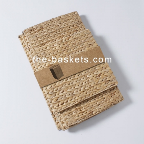 Foldable laundry hamper (Video)