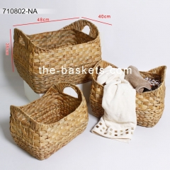 Water hyacinth basket