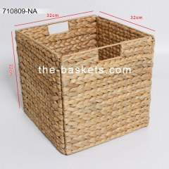 Foldable water hyacinth basket
