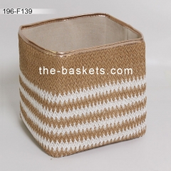 Foldable storage basket