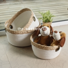 Storage basket