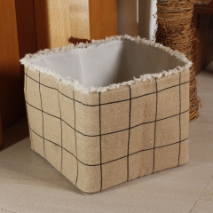 Foldable storage basket