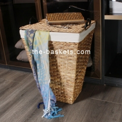 Tapered laundry hamper (Video)